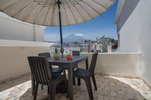 Hostal Lirium Pachacutec Luaran gambar